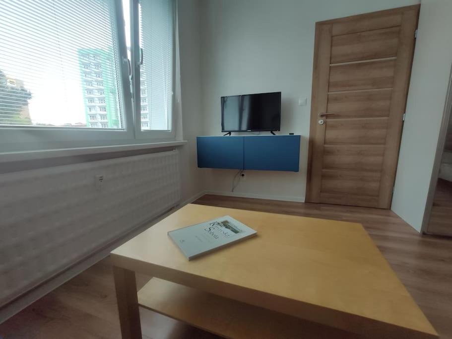 Utulny Bytik Iba 5 Minut Od Historickeho Centra Rimavská Sobota Exterior foto